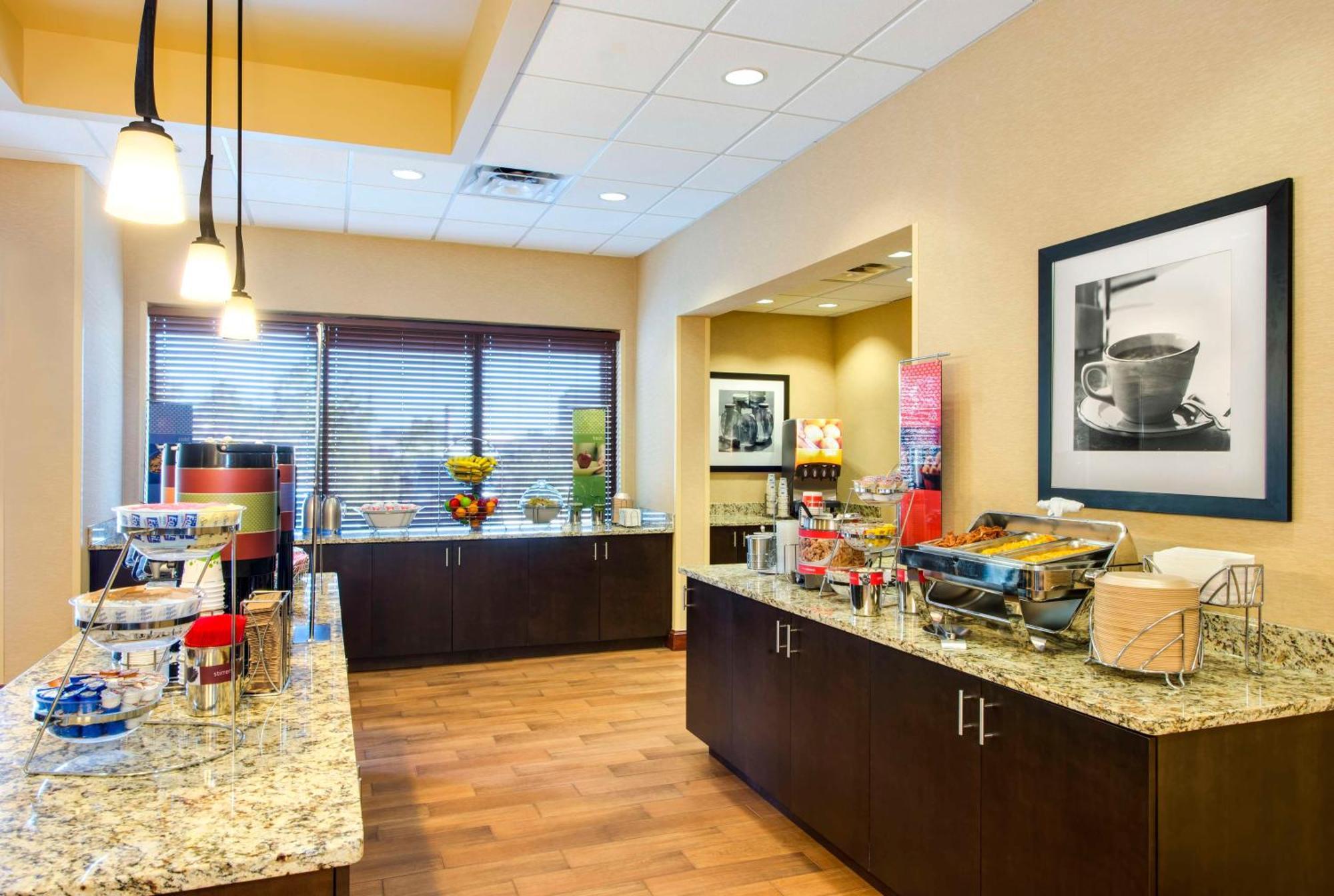Hampton Inn & Suites Atlanta-Galleria Smyrna Luaran gambar